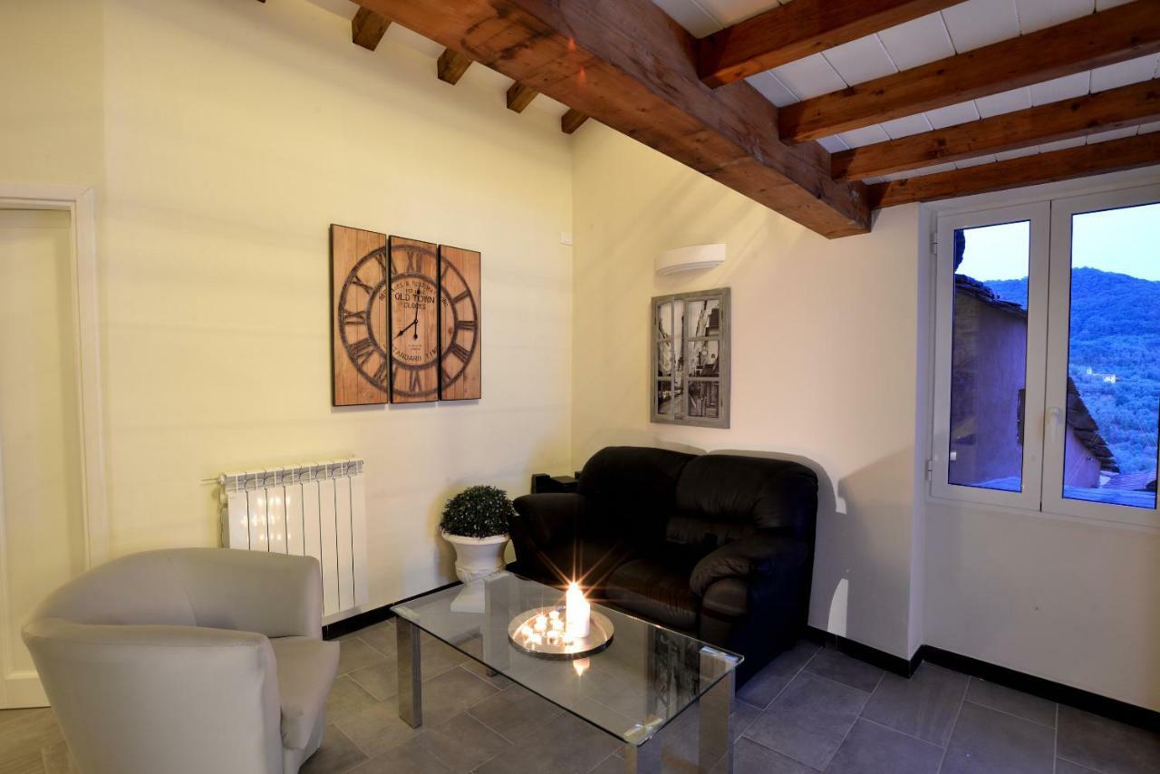 Chalet In Liguria Villa Vasia Buitenkant foto